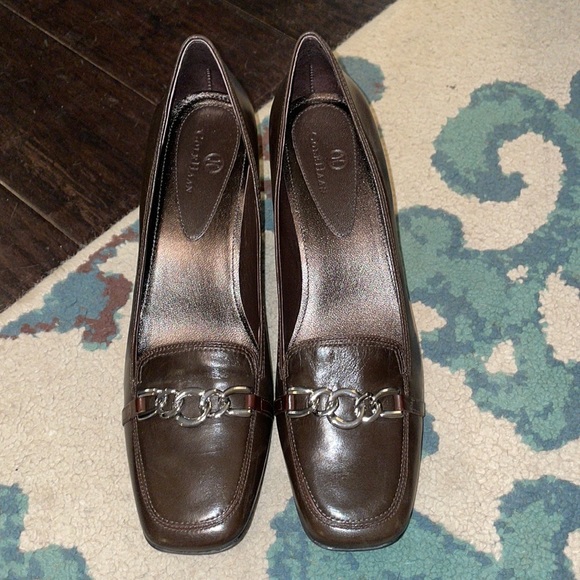 NWOT Cole Haan Chain Pump Low Heels Brown Size 10.5B - Picture 1 of 8